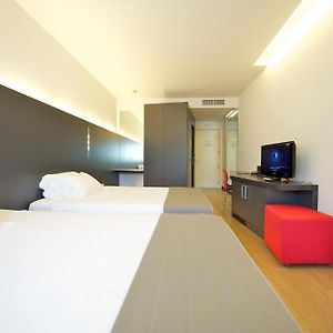 Camera familiare con letto queen size
